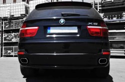 151607-universal-stainless-steel-exhaust-tips-trims-bmw-x5-e70-look-(12).jpg